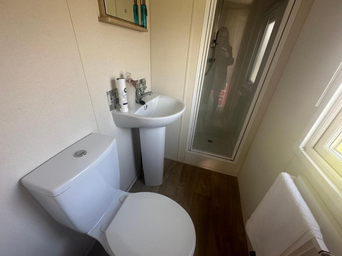 Caravan Delta 2 Bedroom In Rhyl Exteriör bild